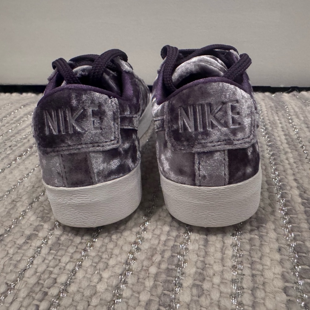 🆕 Nike Blazer Low LX (Dark Raisin) SZ 6 - Picture 12 of 14